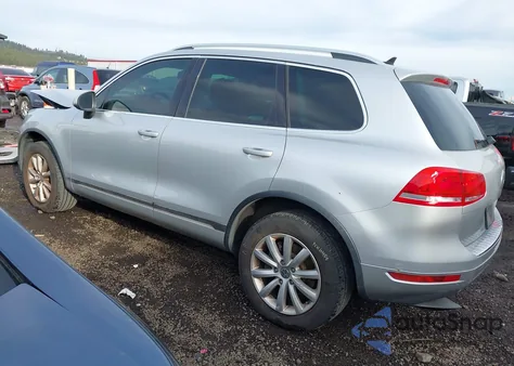 2013 Volkswagen Touareg Vr6 Sport z USA, uszkodzony, nr VIN WVGEF9BP6DD011808